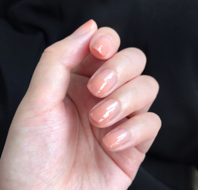 欧莱雅口红眼影粉底,欧莱雅旗下彩妆口红