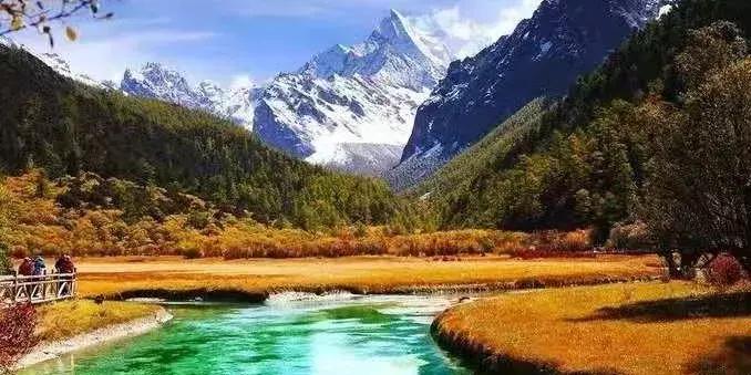 稻城县找项目,天府旅游名县创建工作汇报