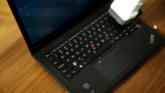 小狗吸尘器t11真实测评,小狗吸尘器t10清理垃圾