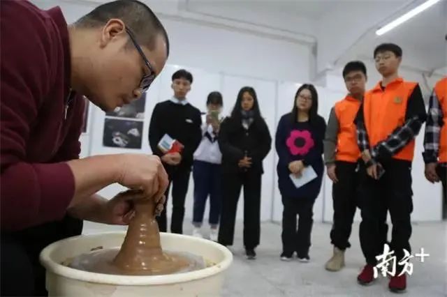 饶平新图书馆建在哪里,潮州新建足球场规划图
