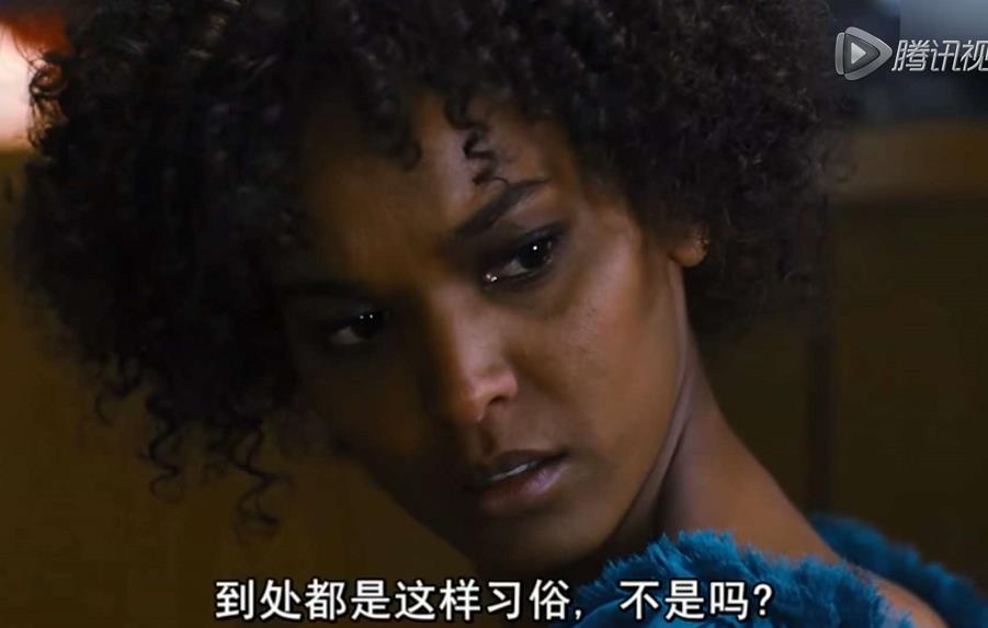 她3岁接受割礼，12岁被迫嫁给60岁老头，逃出后成了世界名模