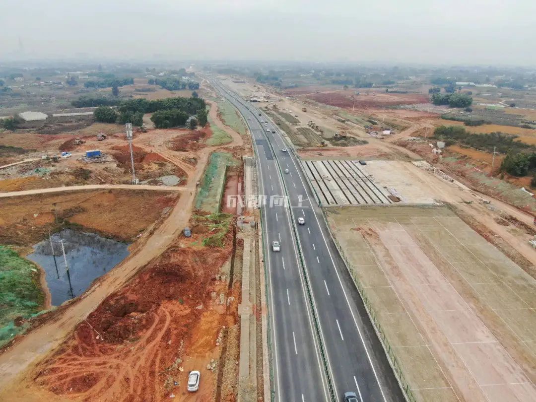 东安湖与怡心湖哪个好,怡心湖和东安湖哪个好玩