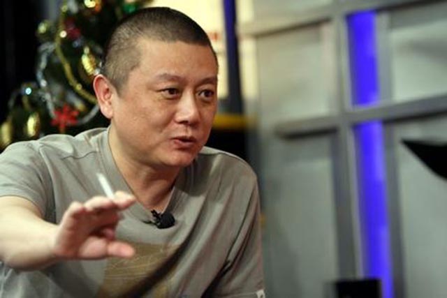 王朔点评冯小刚姜文徐静蕾视频,徐静蕾前男友王朔