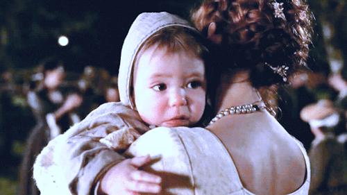 会修飞机的绝代超模，自己开公司，为何最终在小餐馆度过余生？