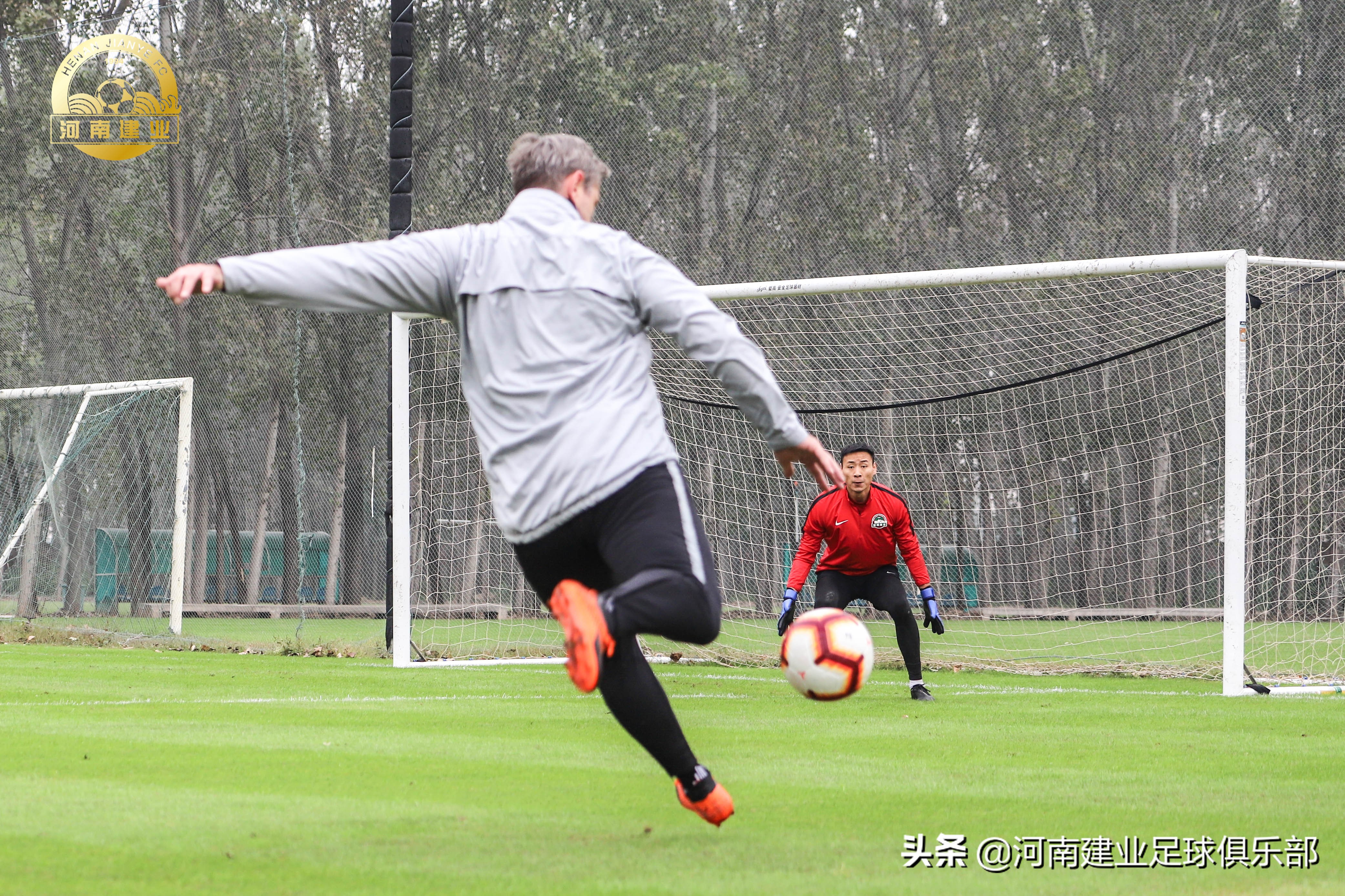 河南建业队新赛季主场,河南建业队直播