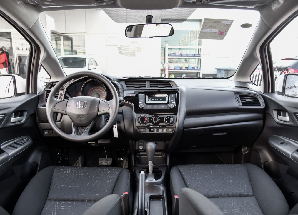 为什么都说买本田最好,为什么很多人说买飞度是脑袋坏了