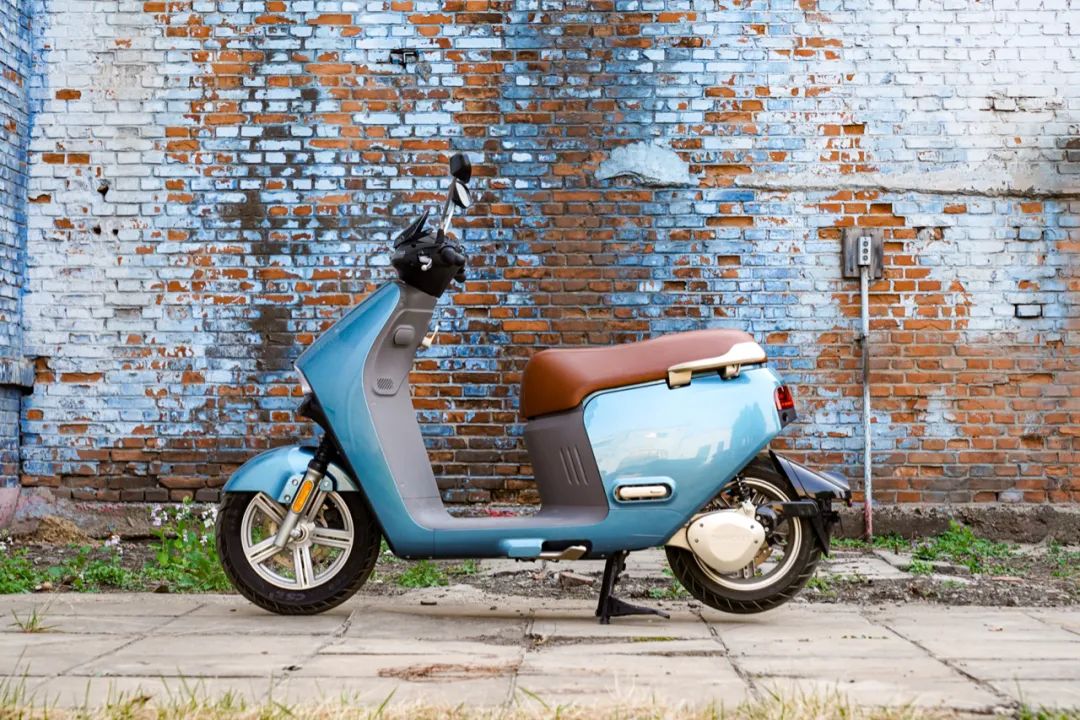 蓝鲨r1电摩官网,蓝鲨智能电摩r1