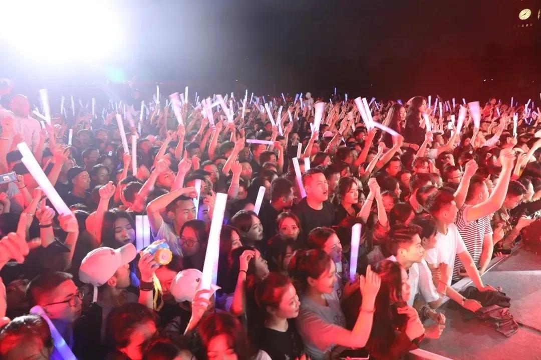 瑗胯埅澶у,鍥涘窛瑗胯埅澶у