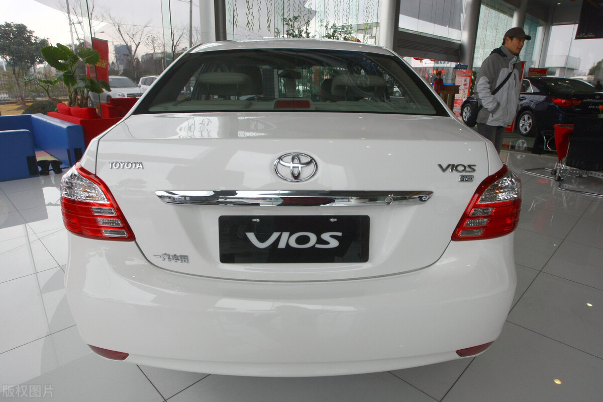 最经济的家用车丰田威驰,10年老司机