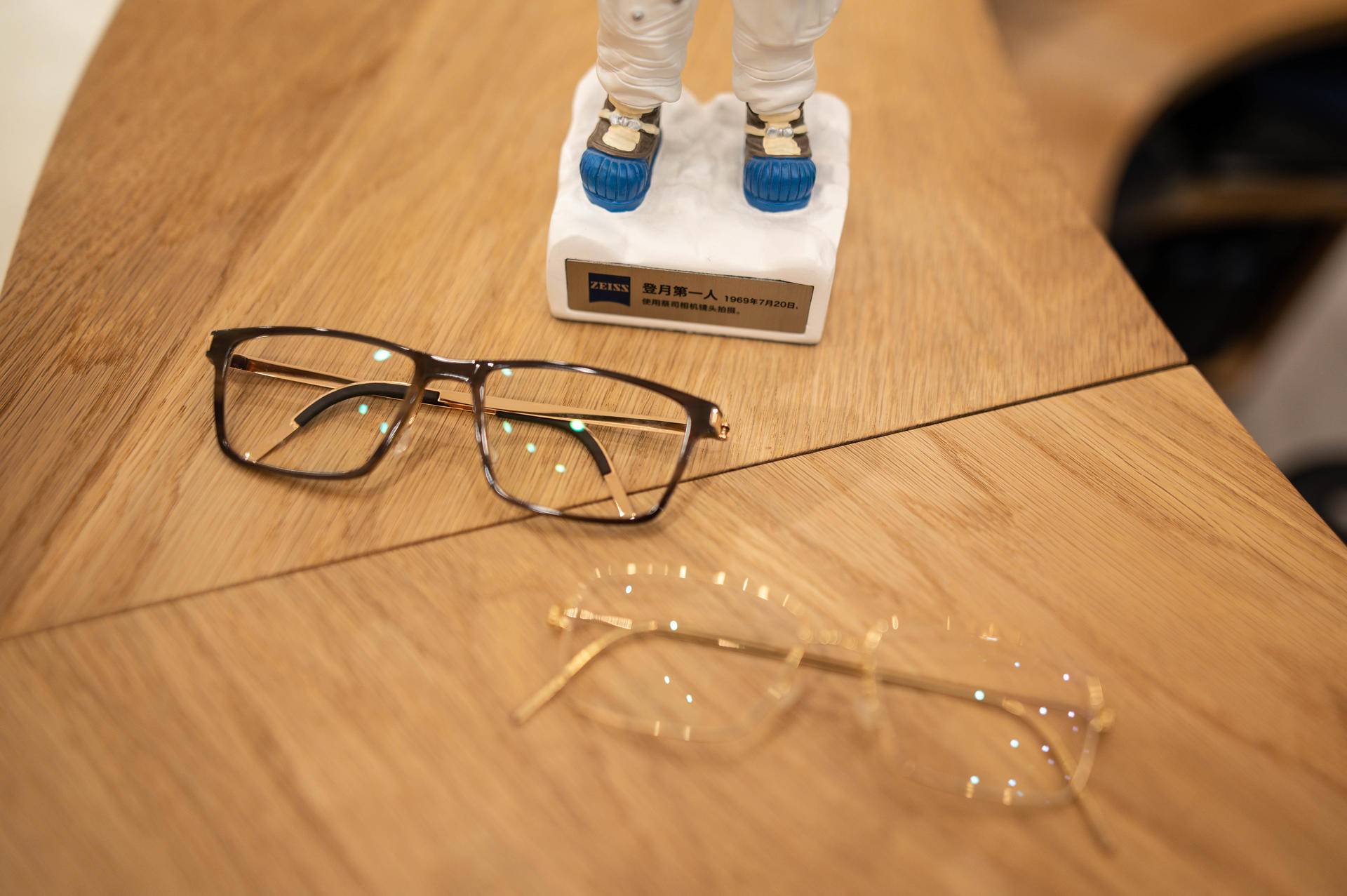 不近视蔡司镜片推荐,不吹不黑专业评测