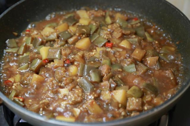 口臭吃什么维生素效果最好女性,碱性食物去口臭