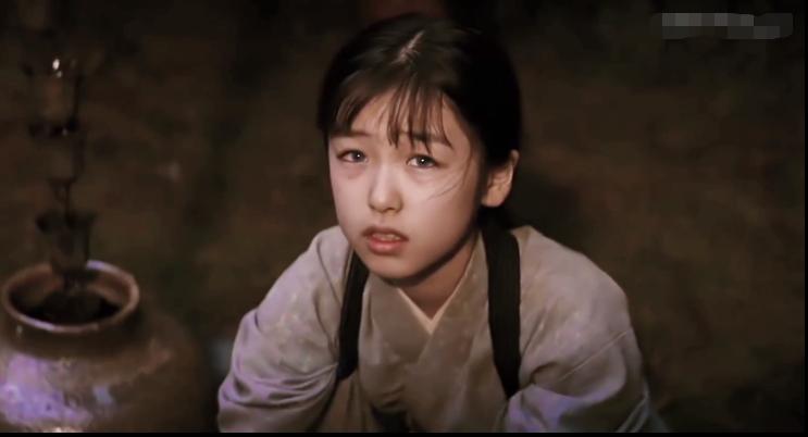 takemehand艺伎回忆录小千代插曲,艺伎回忆录中的小千代长大了