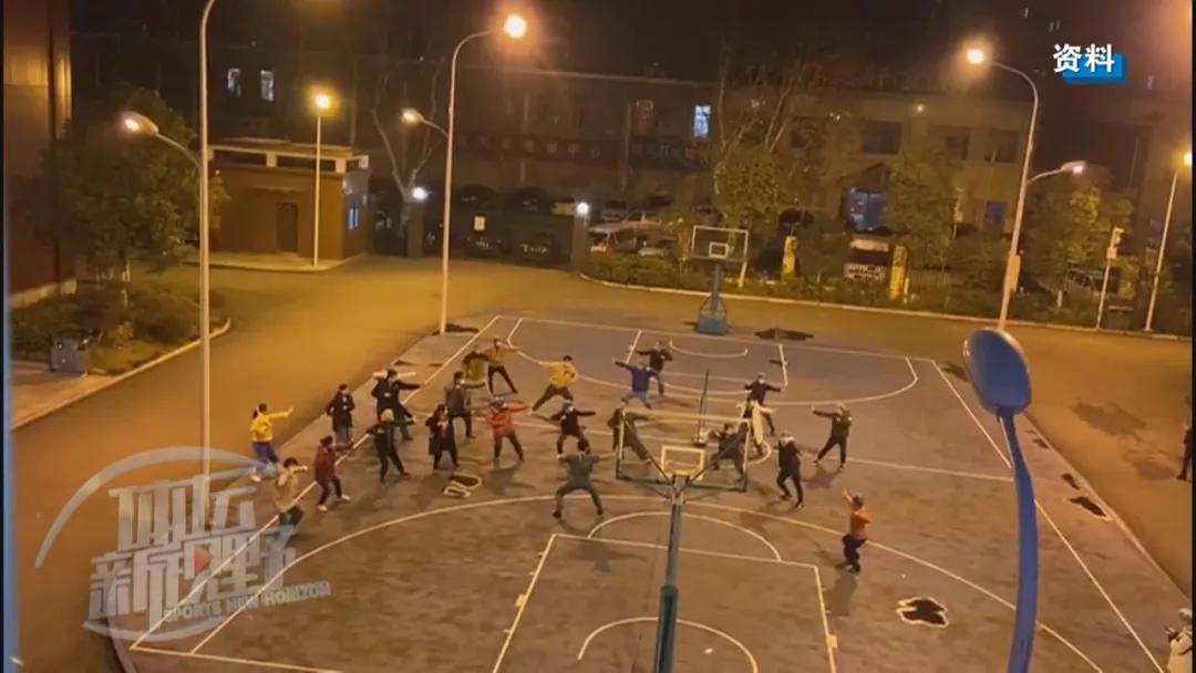 钟南山是中国抗疫贡献最大的人吗,抗疫钟南山和谁最出名