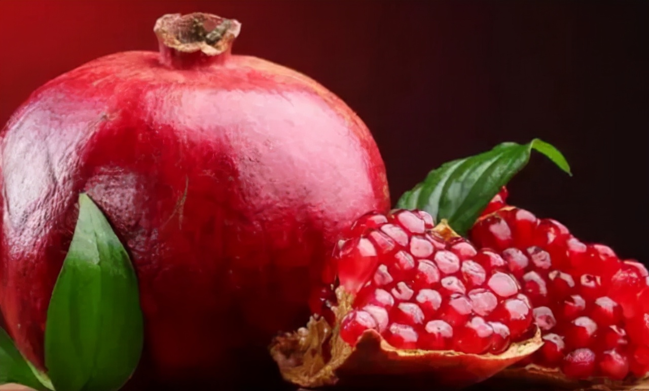 秋天吃石榴对身体有没有伤害,秋季石榴可以多吃吗