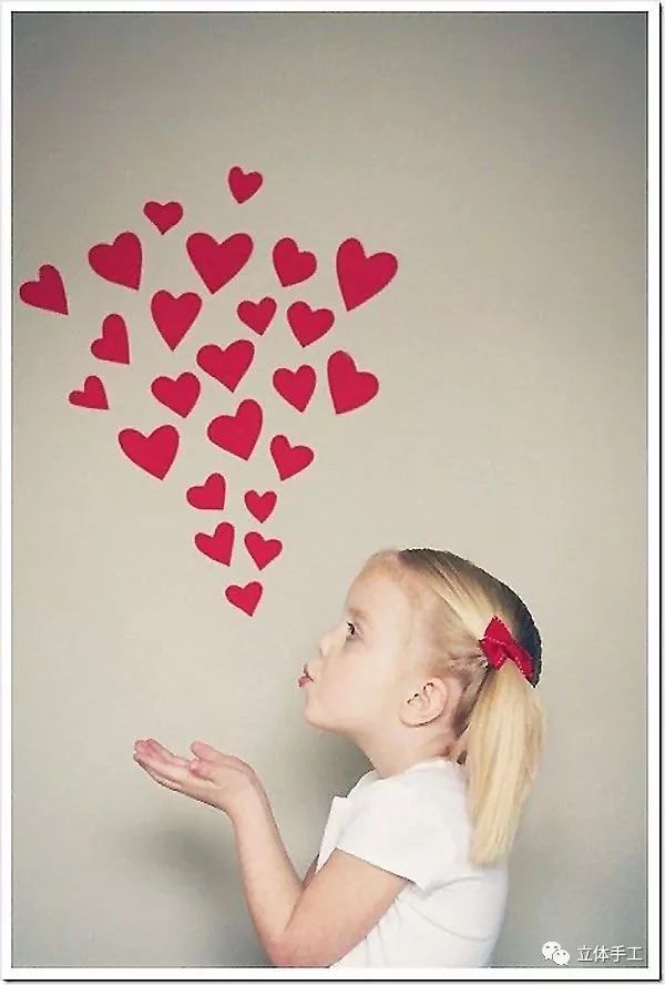 女儿送妈妈独一无二的母亲节贺卡,让妈妈感动哭的母亲节贺卡