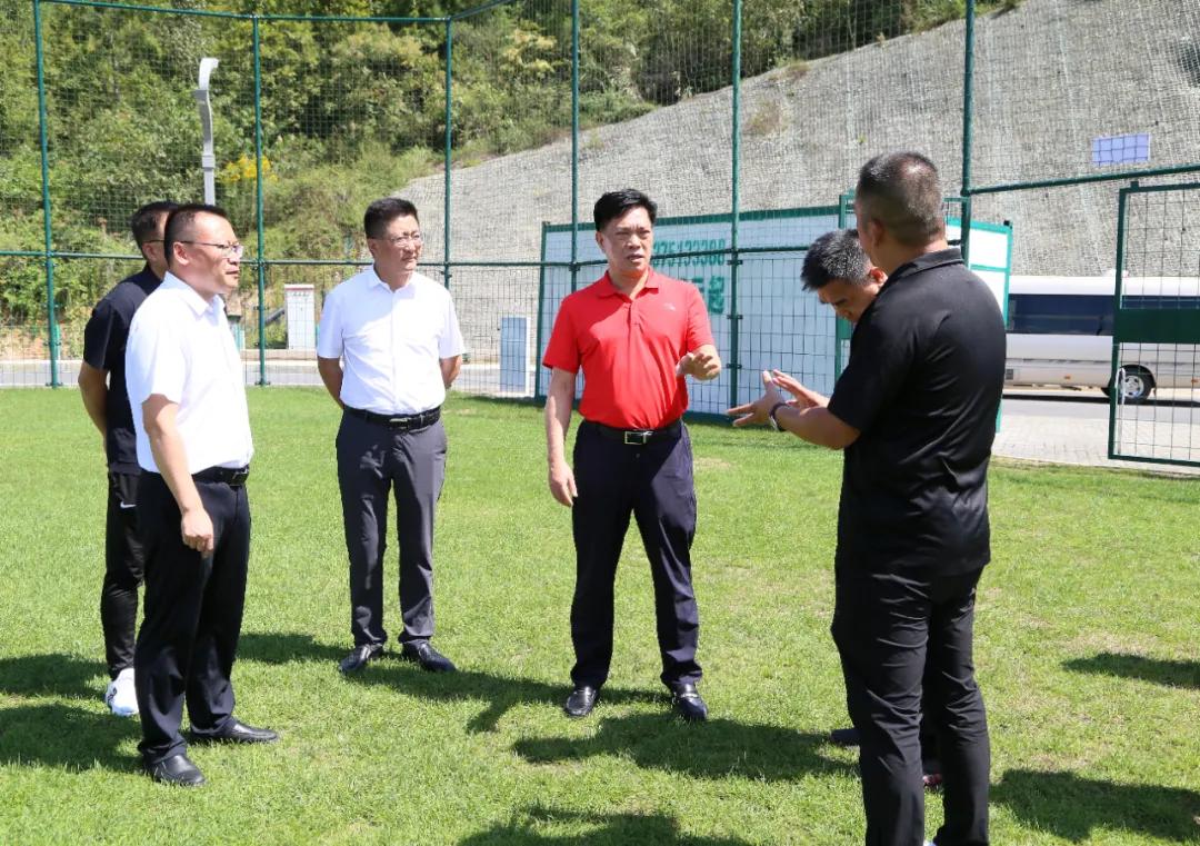 中国国家体育总局李建明,国家体育总局领导到榕江县考察