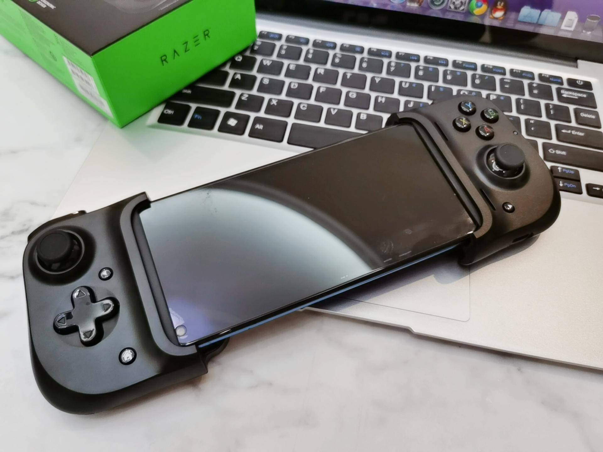 雷蛇骑仕手柄v2与暴风眼手柄,雷蛇游戏手柄骑仕v2