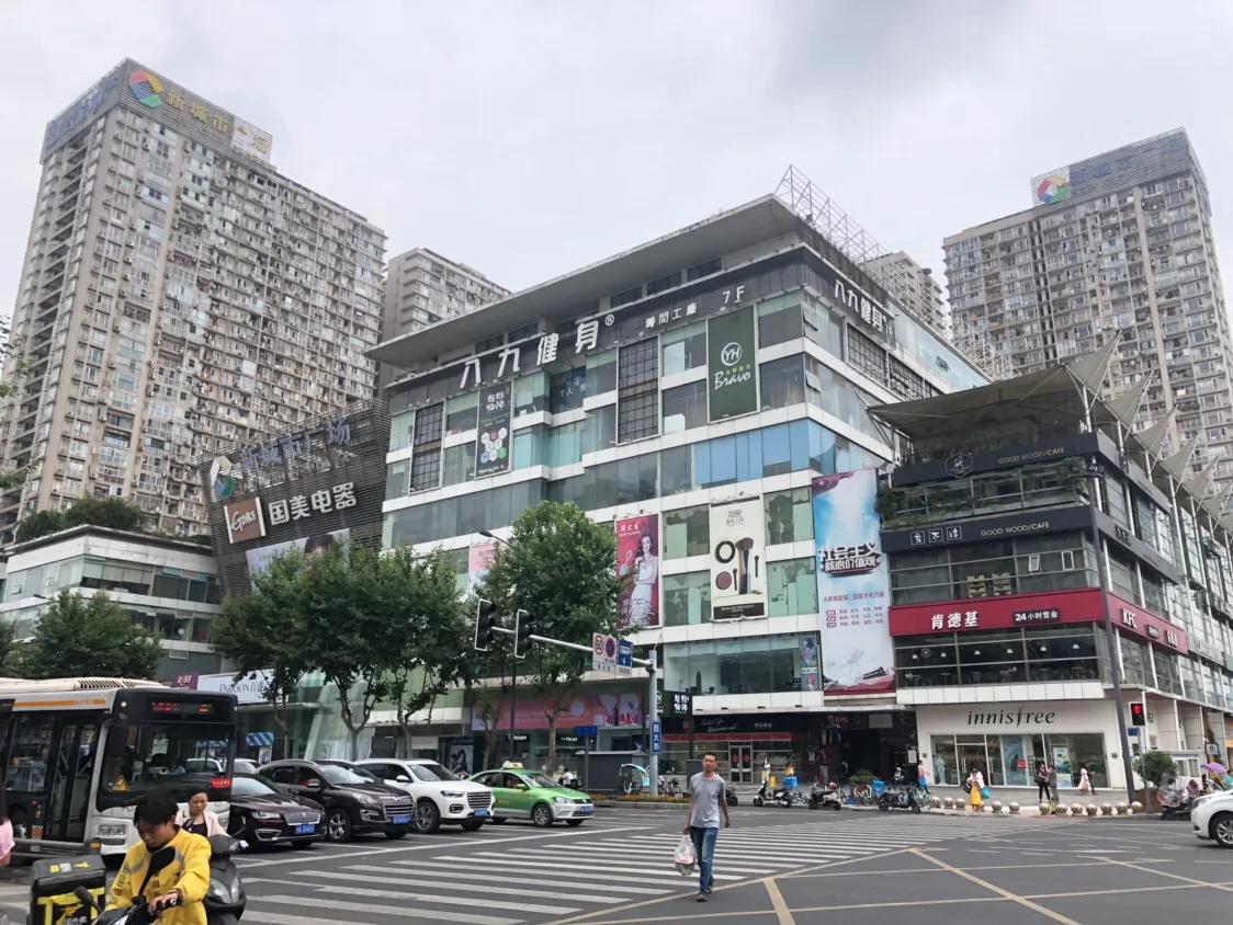 新城市广场：老成都的真正“宇宙中心”