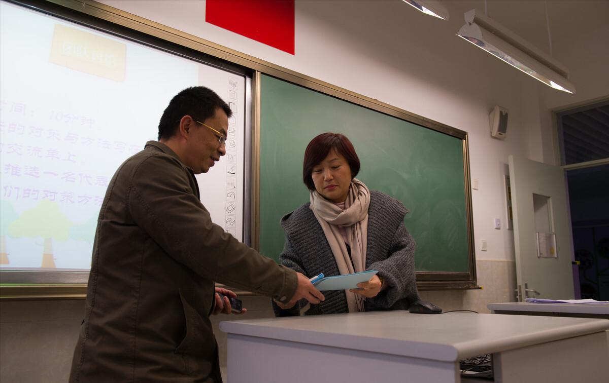 孩子错发消息到班级群怎么道歉,家长错发消息到群里