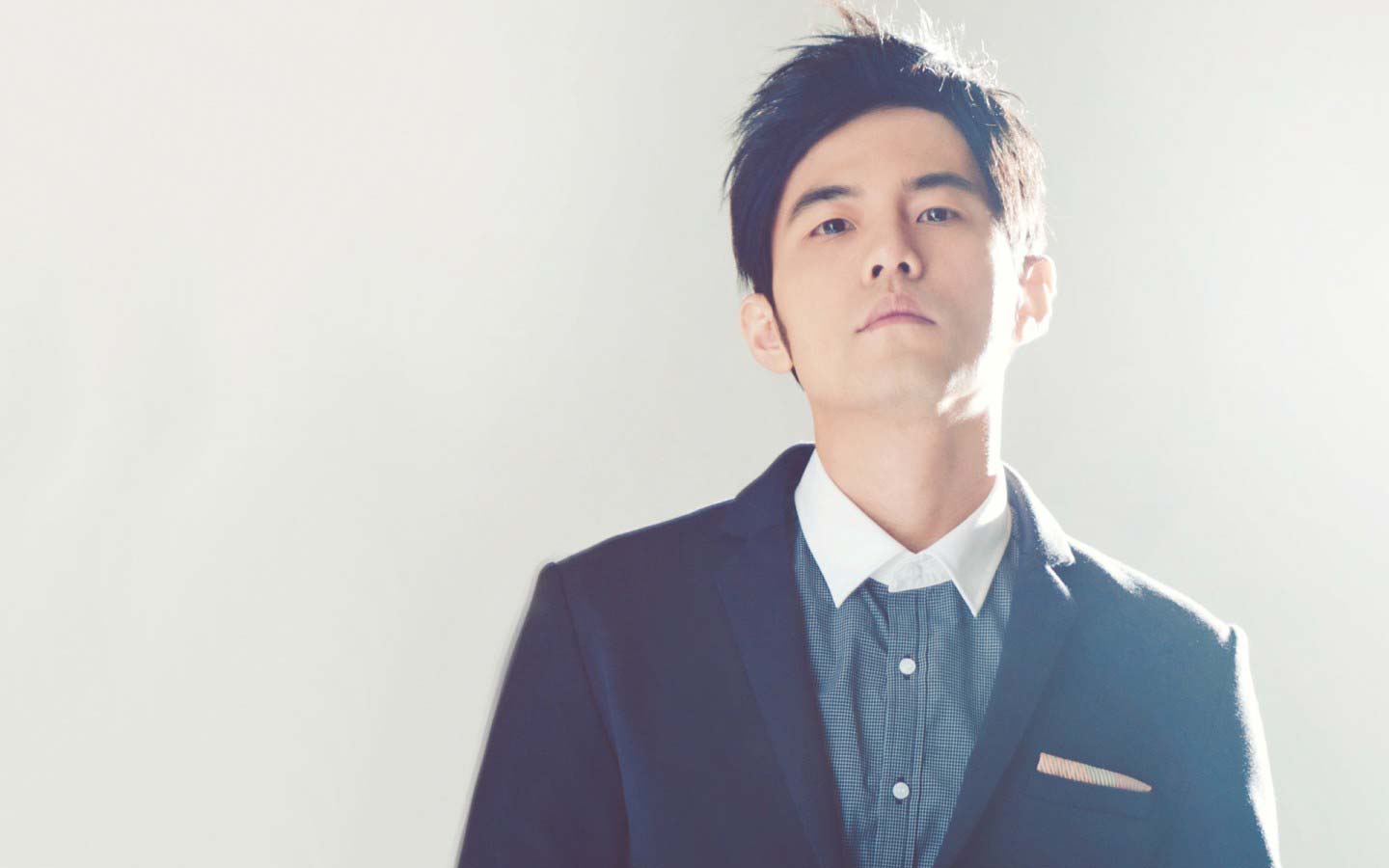 邓紫棋会成为新一代天后吗,邓紫棋被评为中国华语乐坛天后