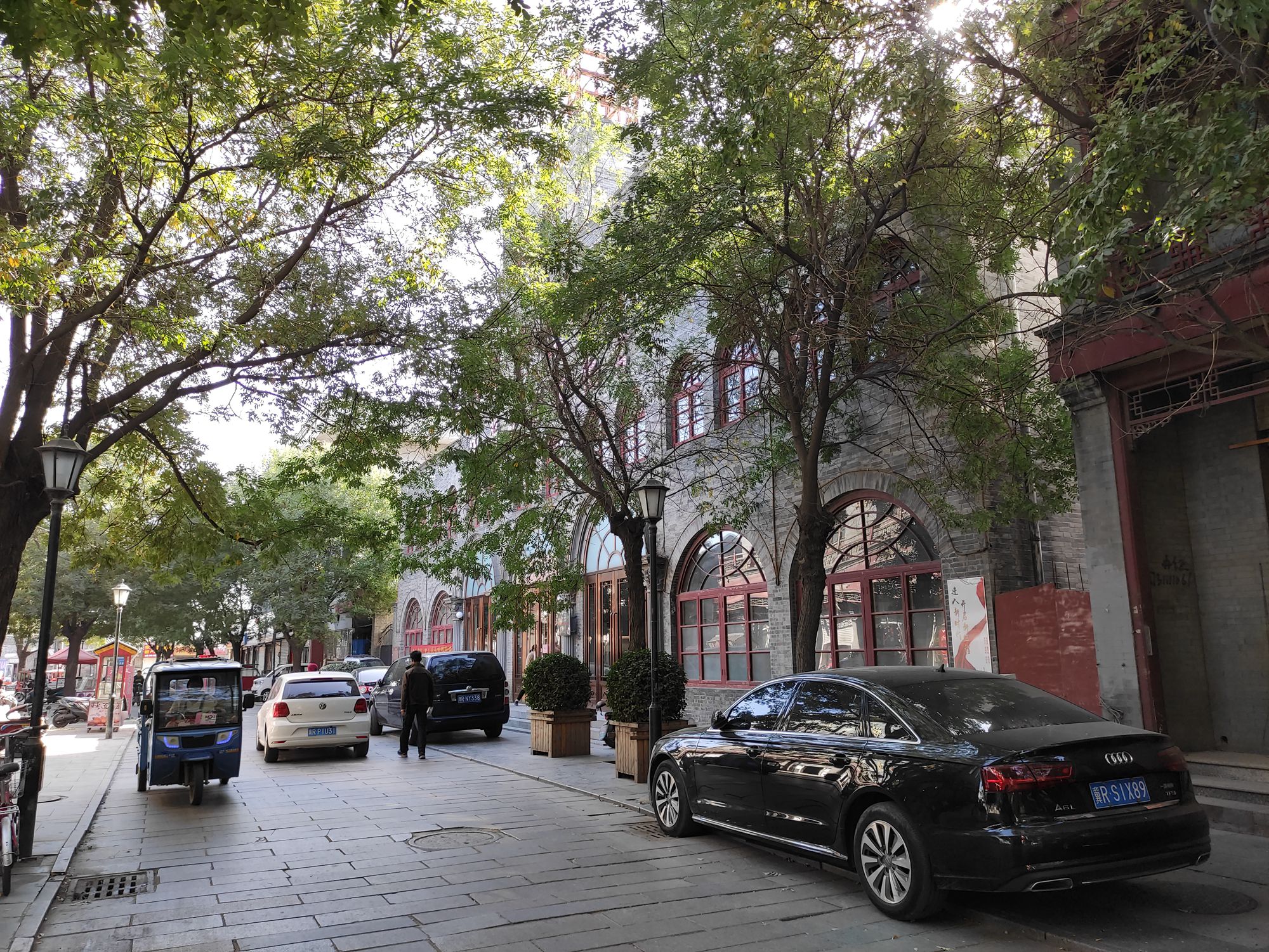 欣赏年画、邂逅大海、闲逛宜家，将生活过成诗与远方