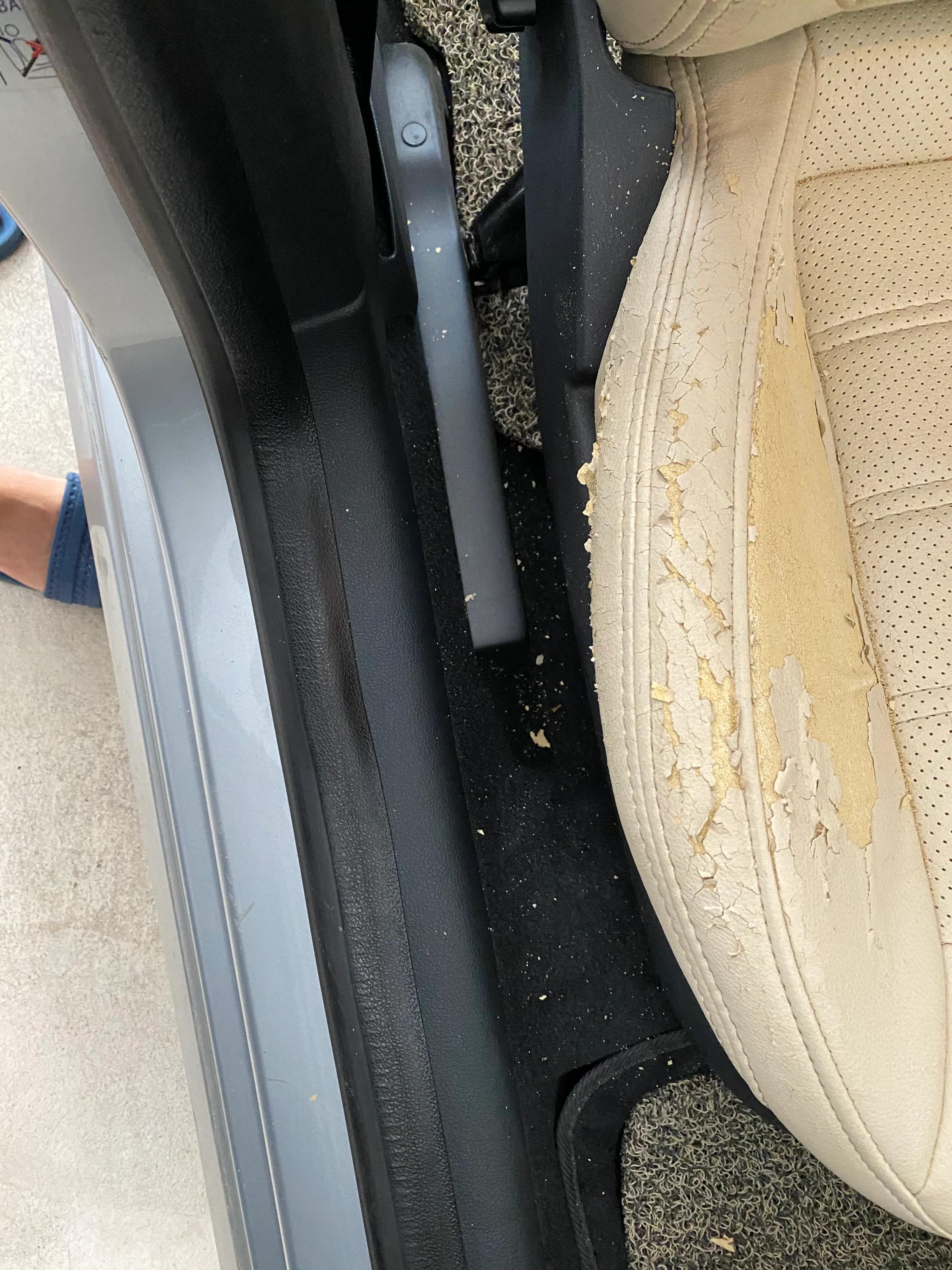 七年的车，皮椅一团糟，花了一百多元自己动手改了下