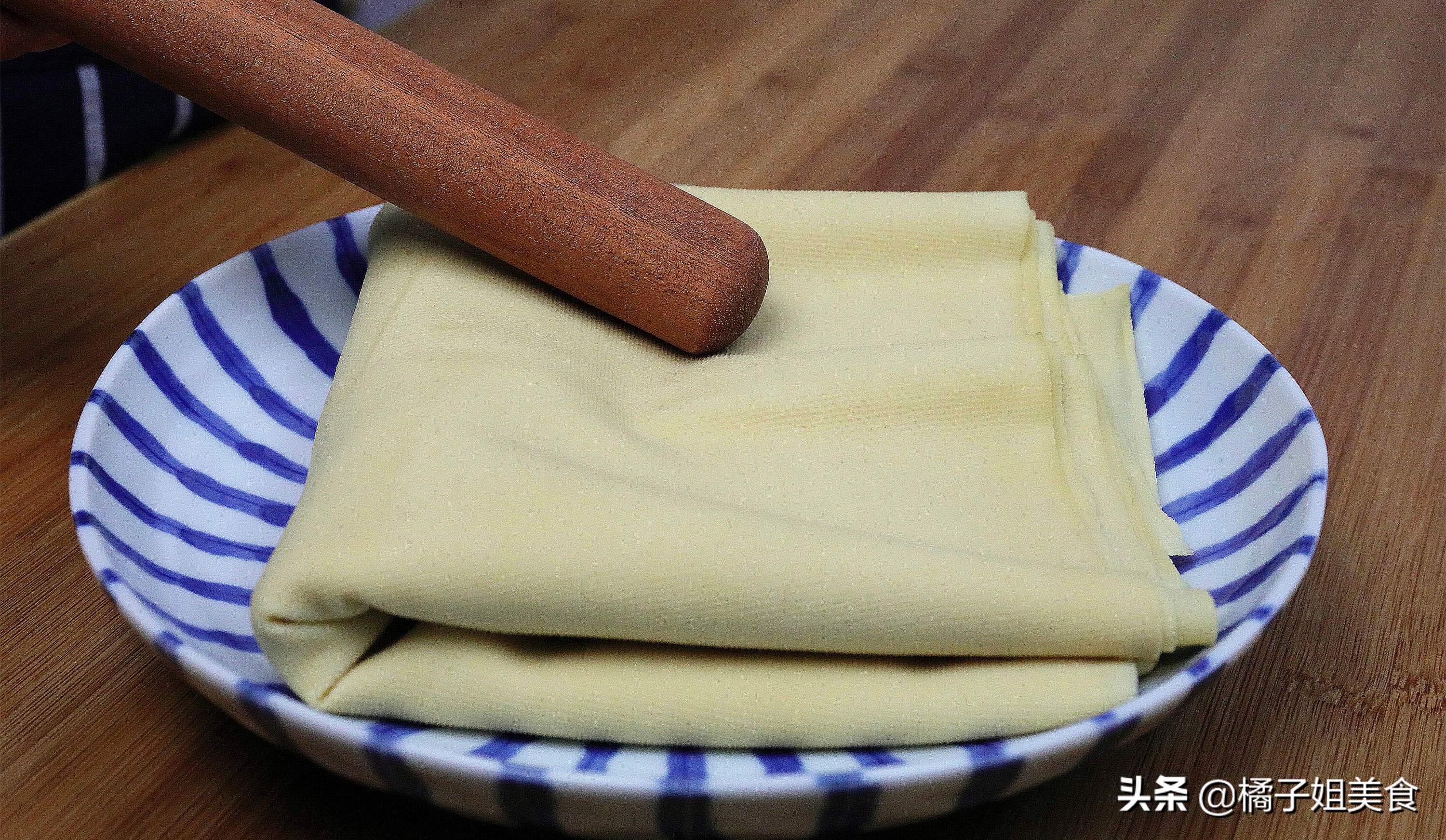 豆腐皮做法简单又好吃下饭,让人无法拒绝香辣豆腐皮家常做法