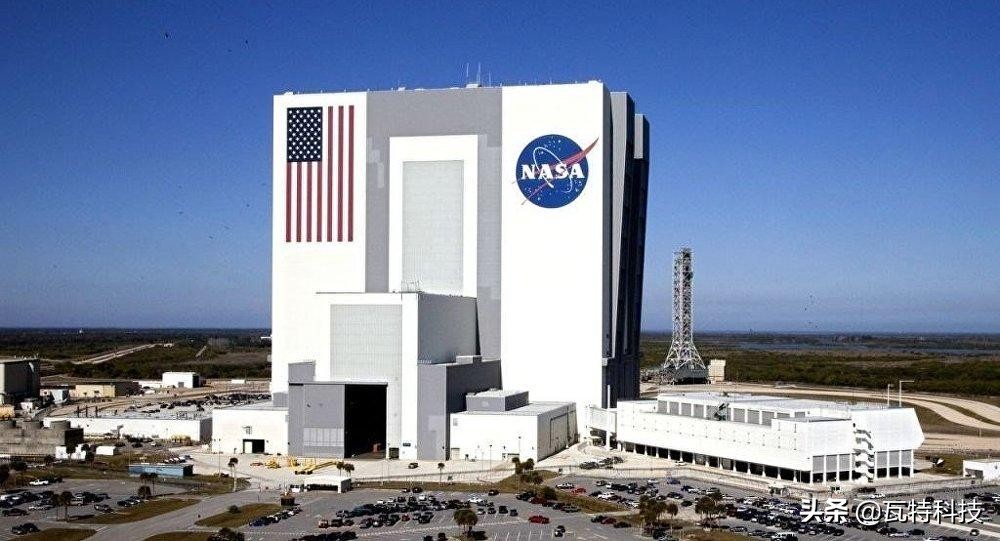 从民用到军工，波音到底有多强大？