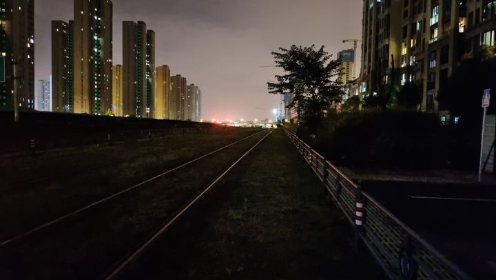 新手入门推荐几款强光手电,最好的几款随身隐蔽手电