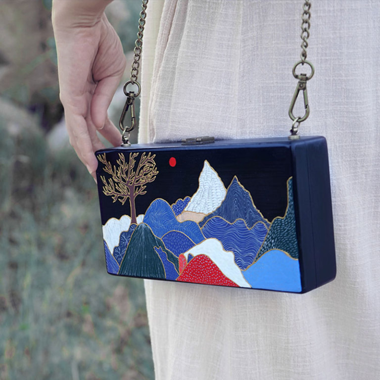 不要再背烂大街的双肩包了,别再背烂大街的轻奢包