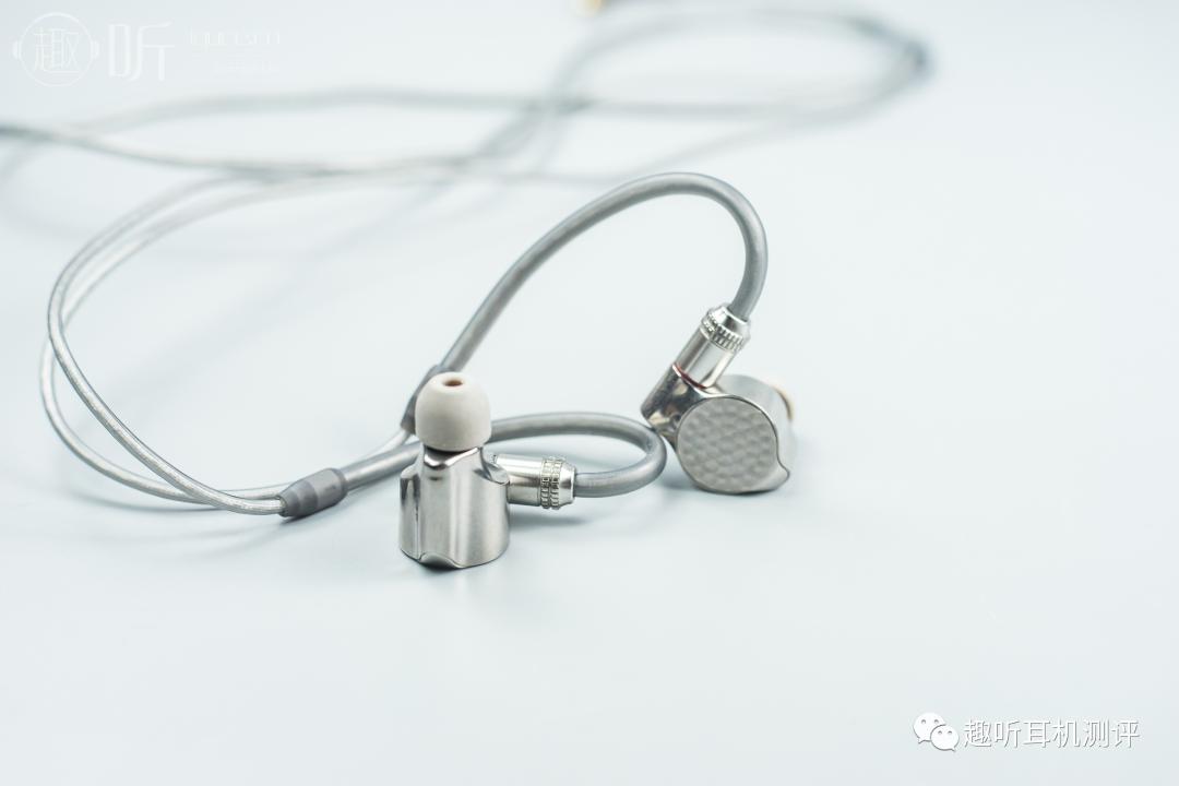 索尼ierz1r耳机怎么搭配,高端索尼旗舰耳机ier-z1r评测
