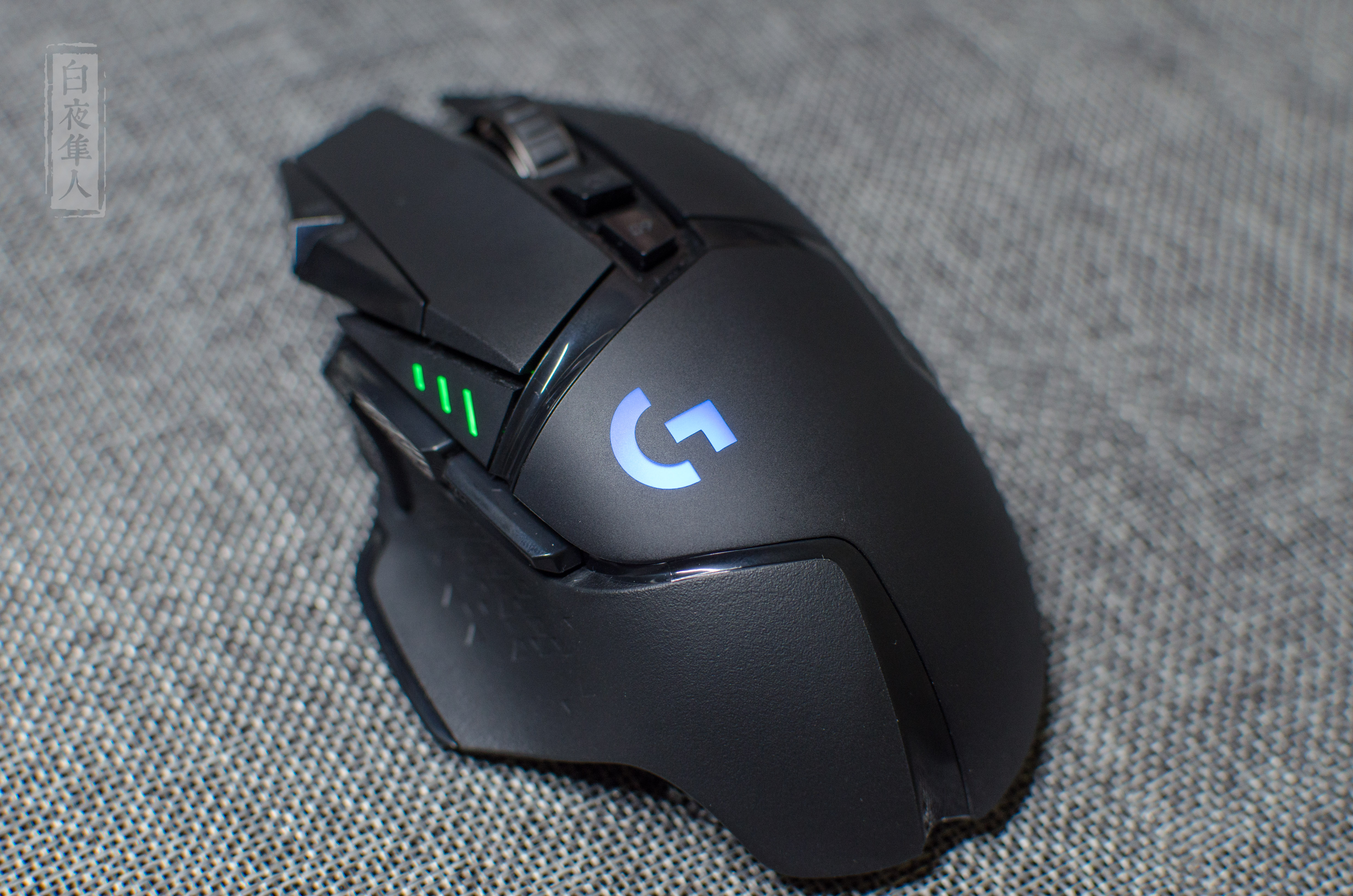 罗技g502lightspeedg502创世者双模式,罗技g502无线版怎样