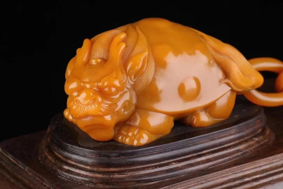 寿山田黄原石真品,怎么鉴别寿山田黄的品质