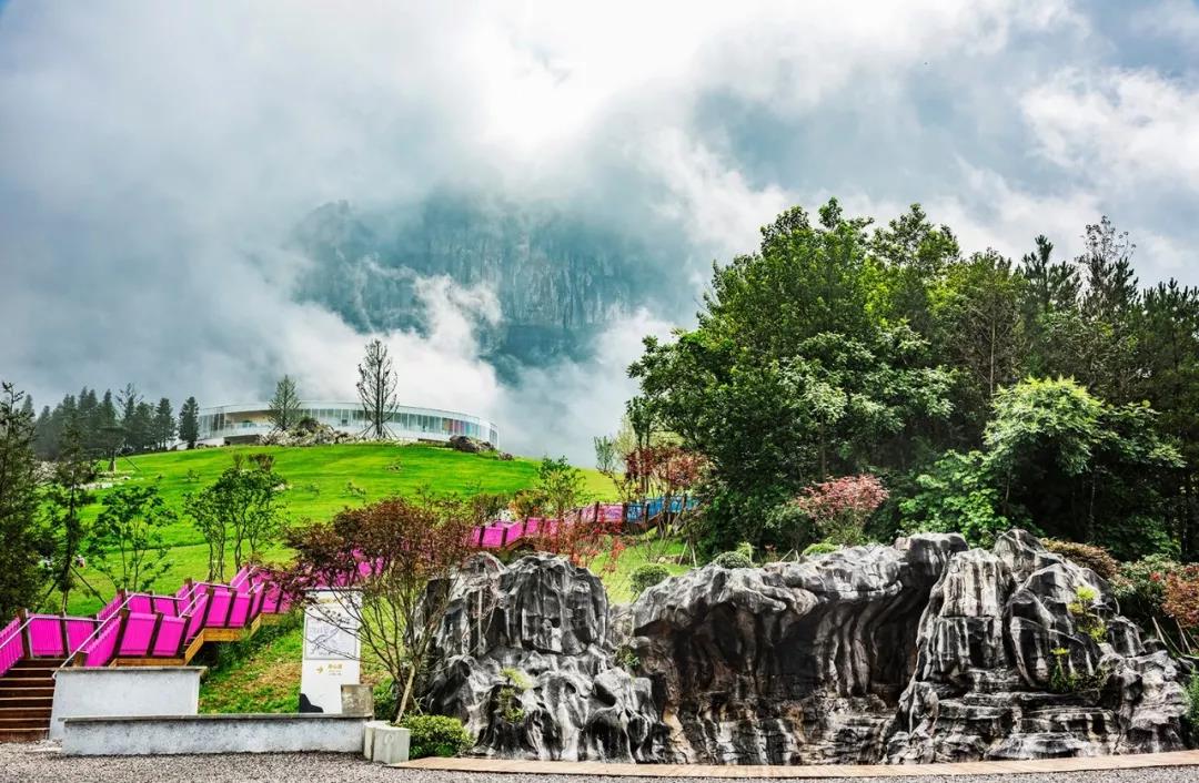 浩丰出品：懒坝LAB丨值得去一万次的云中艺术仙境