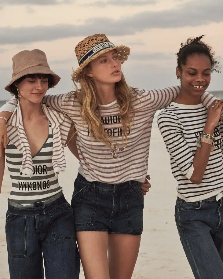 赵丽颖夏日装扮,夏日草帽赵丽颖