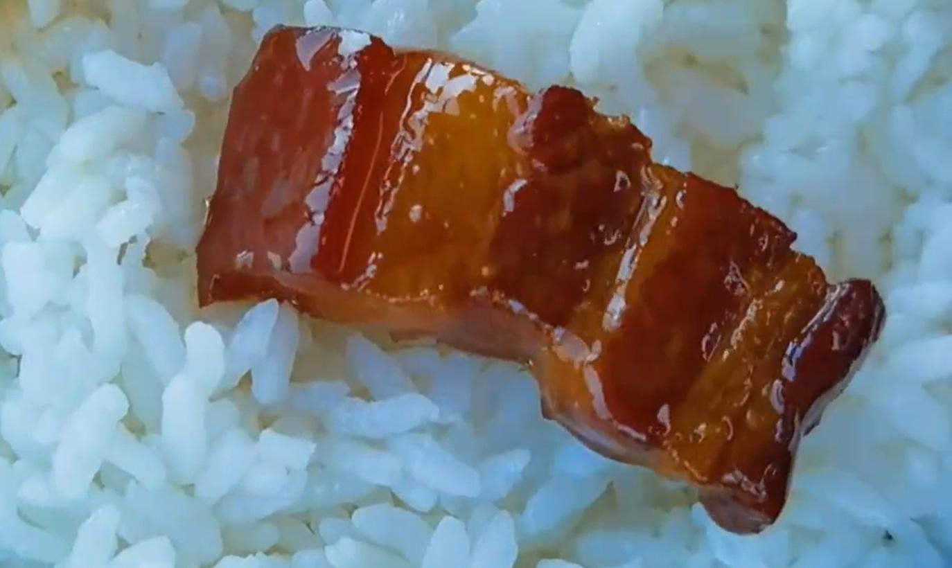 卤好的五花肉最好吃的做法,卤五花肉做法最正宗的做法