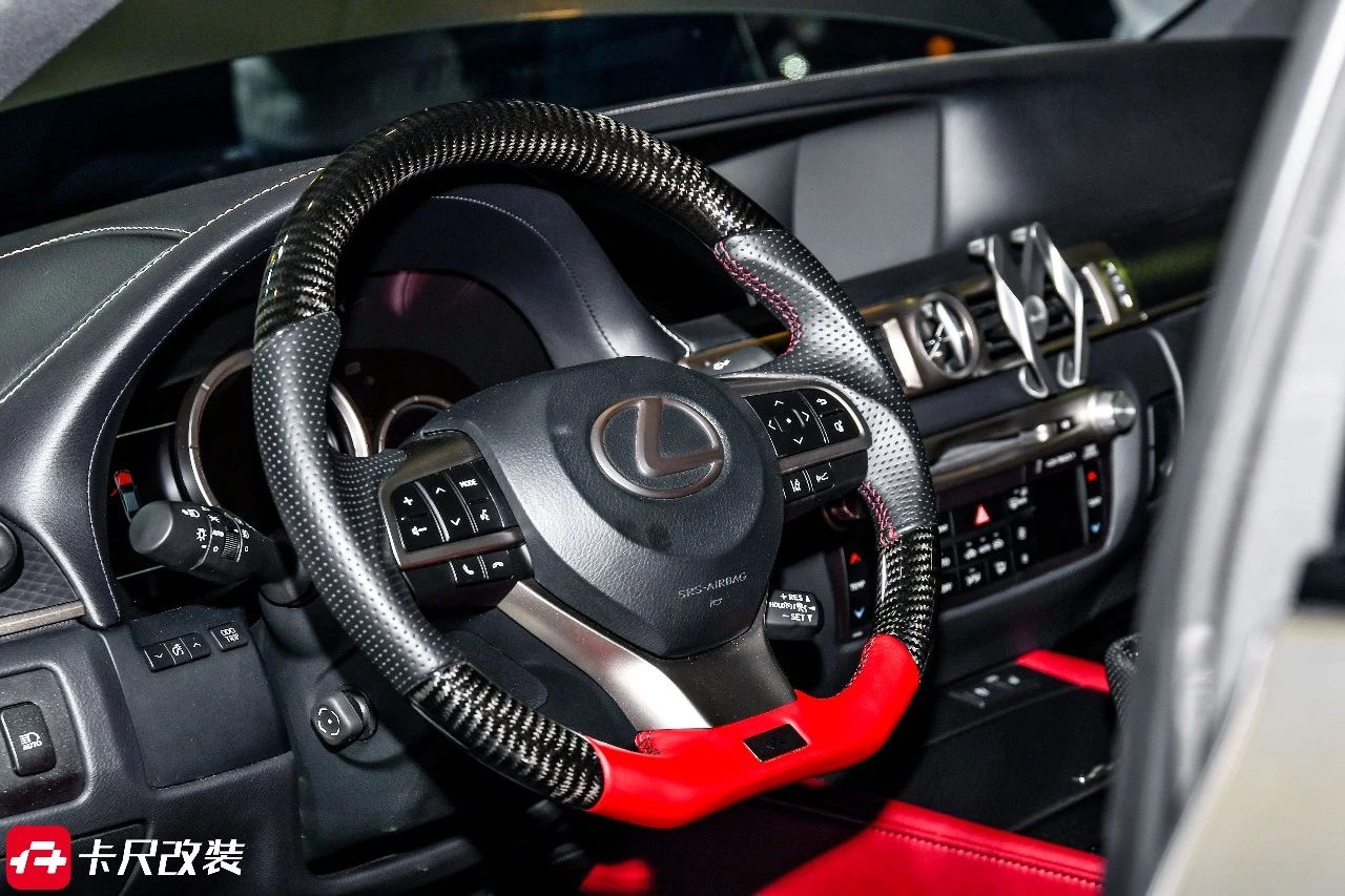 雷克萨斯国产不国产都要有自己的灵魂就像这台GS200TFSPORT！