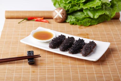 怎样泡发海参营养才不会流失 (简单的海参泡发方法适用淡干海参)