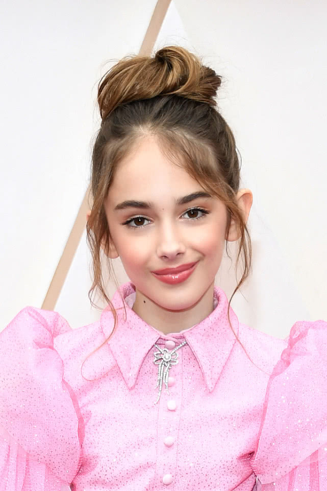 短刘海变长了一点变身八字刘海,龙须刘海变胎毛刘海