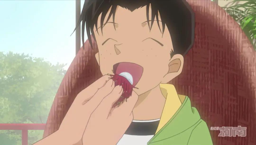 柯南第1054集微笑之乡的阴谋,名侦探柯南第900集陷入绝望的柯南