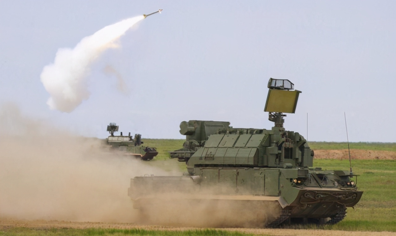 美军远程防空导弹发射车,美国军用最新型防空导弹