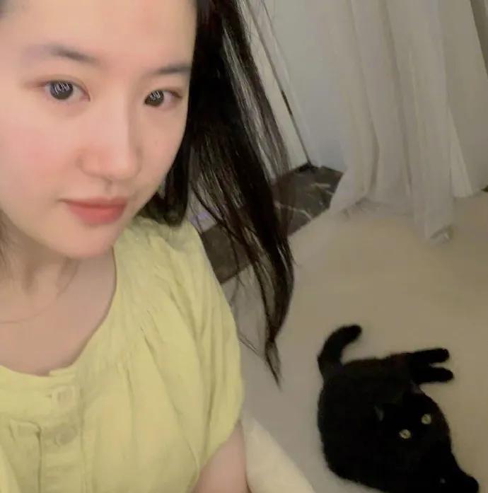 仙剑一赵灵儿说李逍遥再无瓜葛,小时候觉得李逍遥最喜欢赵灵儿