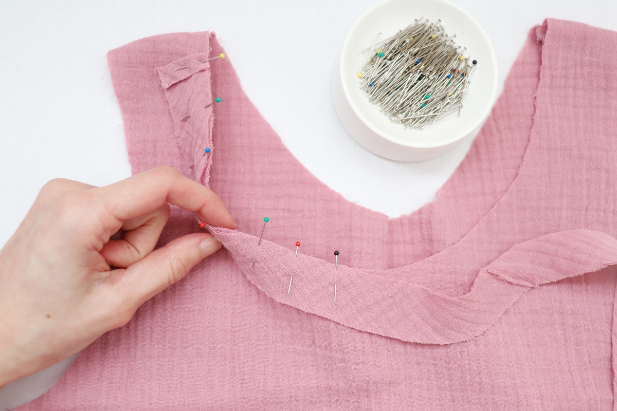 领口缝合法,收缩领口缝法视频教程