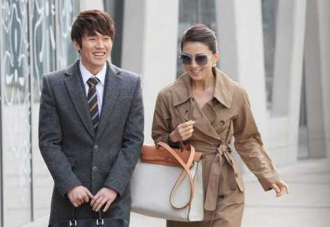 爱马仕铂金包玫瑰金哪个保值,爱马仕35寸橙色铂金包