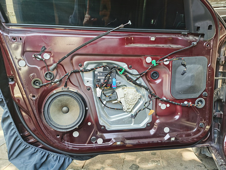 斯柯达昊锐喇叭更换,斯柯达昊锐车载音乐