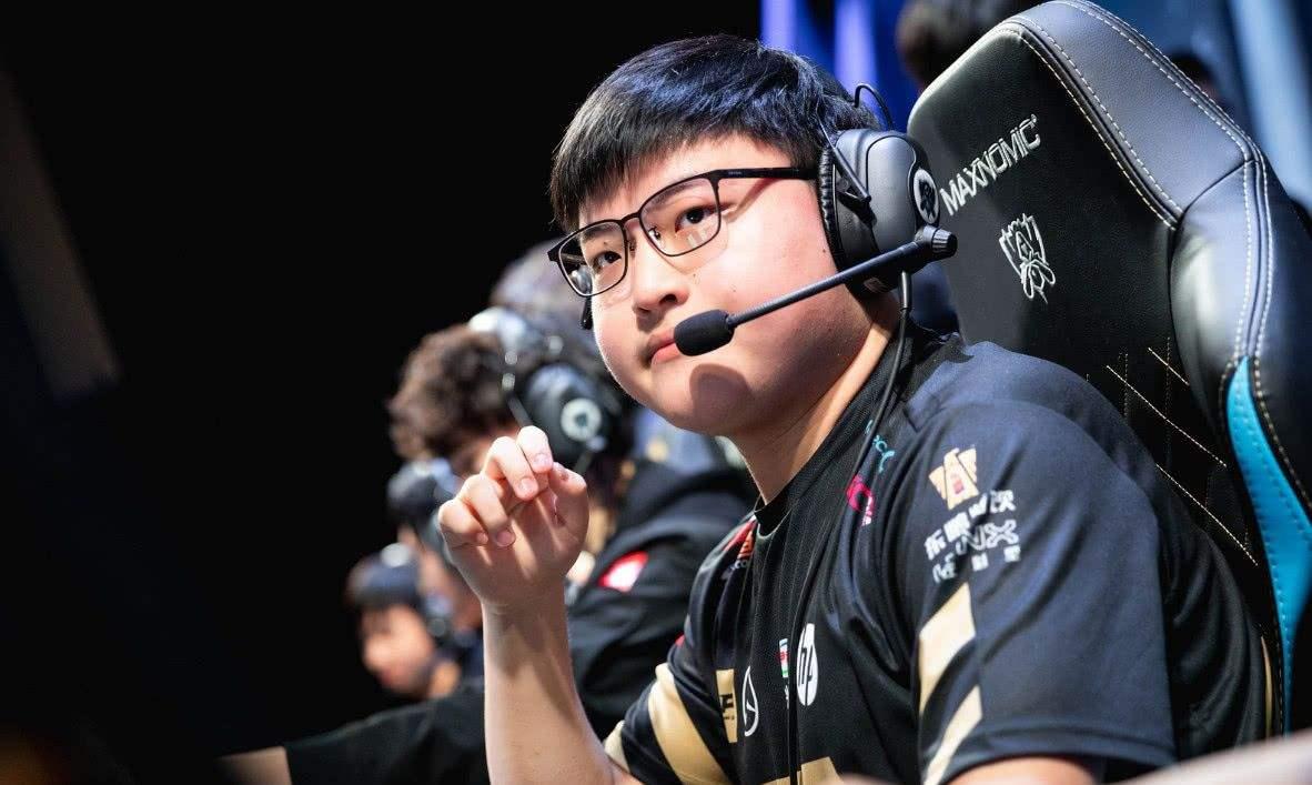 fakers7黑白队服,faker队服价格