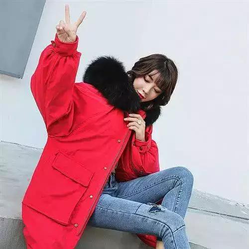 羽绒服穿起来显瘦,韩版宽松过膝羽绒服怎么搭配