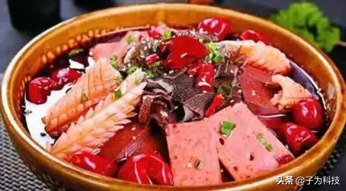 在国外卖皮蛋和咸鸭蛋被抓？歪果警方：不适合人类食用…