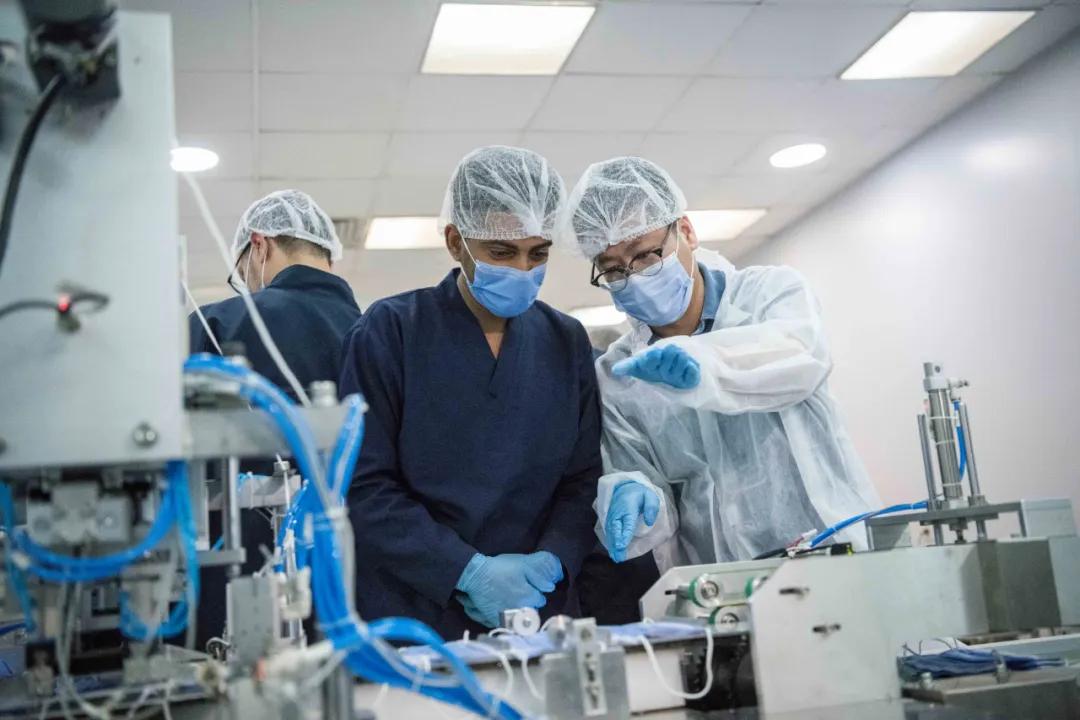 口罩荒？别慌！中国兄弟来了