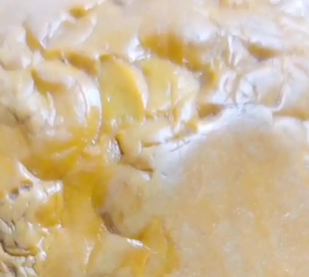 指甲竖纹怎么回事,玉石上的指甲纹是怎样形成的